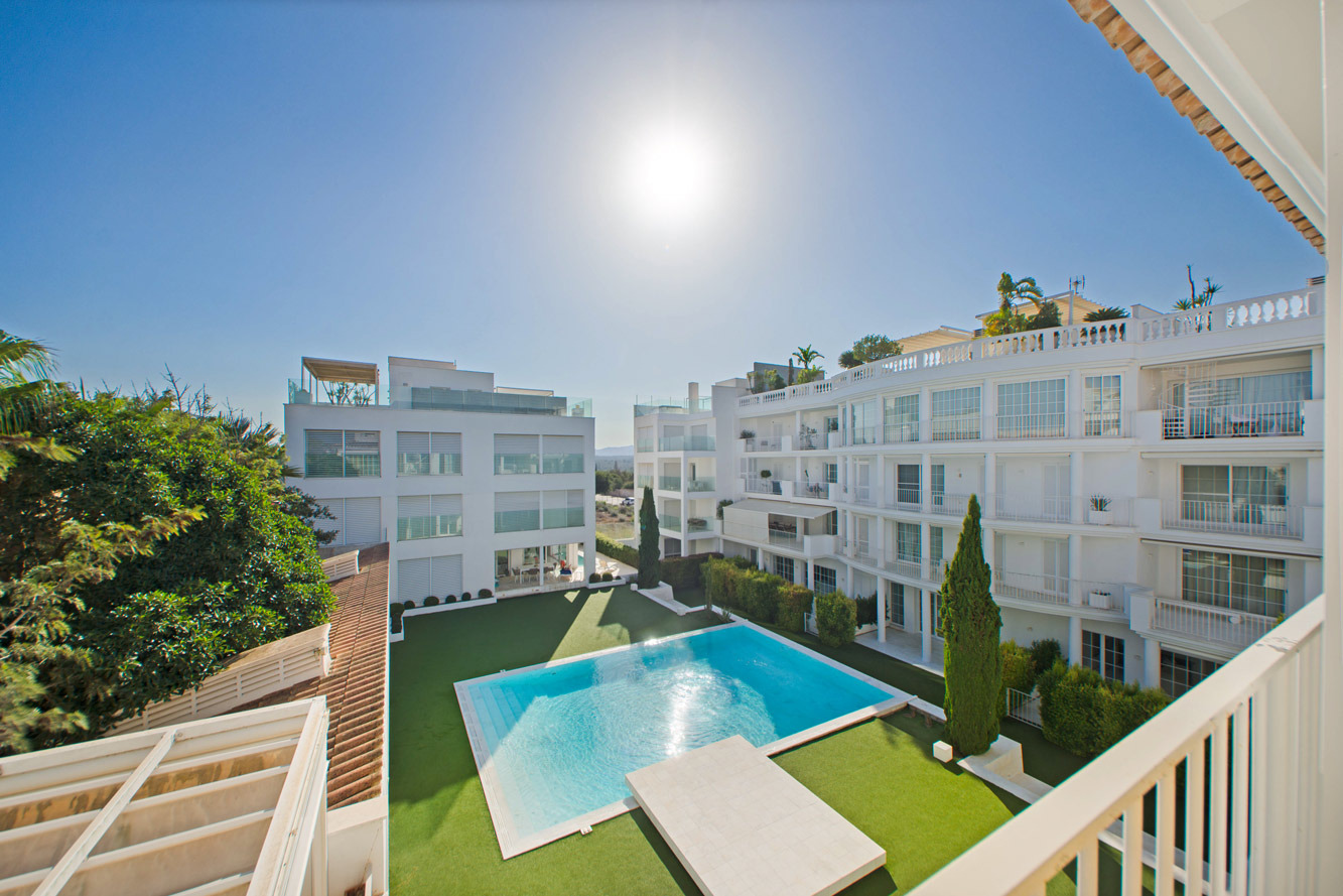 Penthouse, Porto Cristo