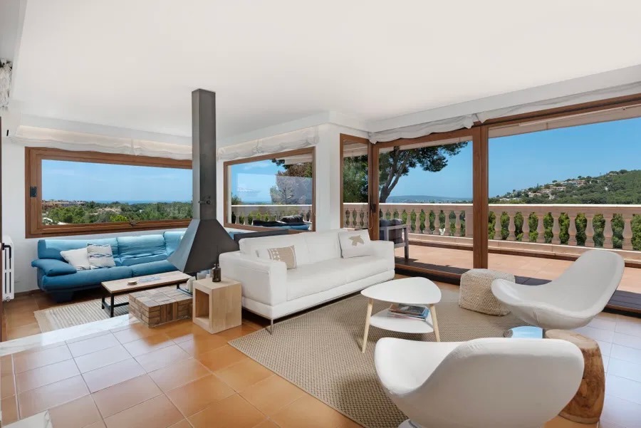 Villa, Cas Catala