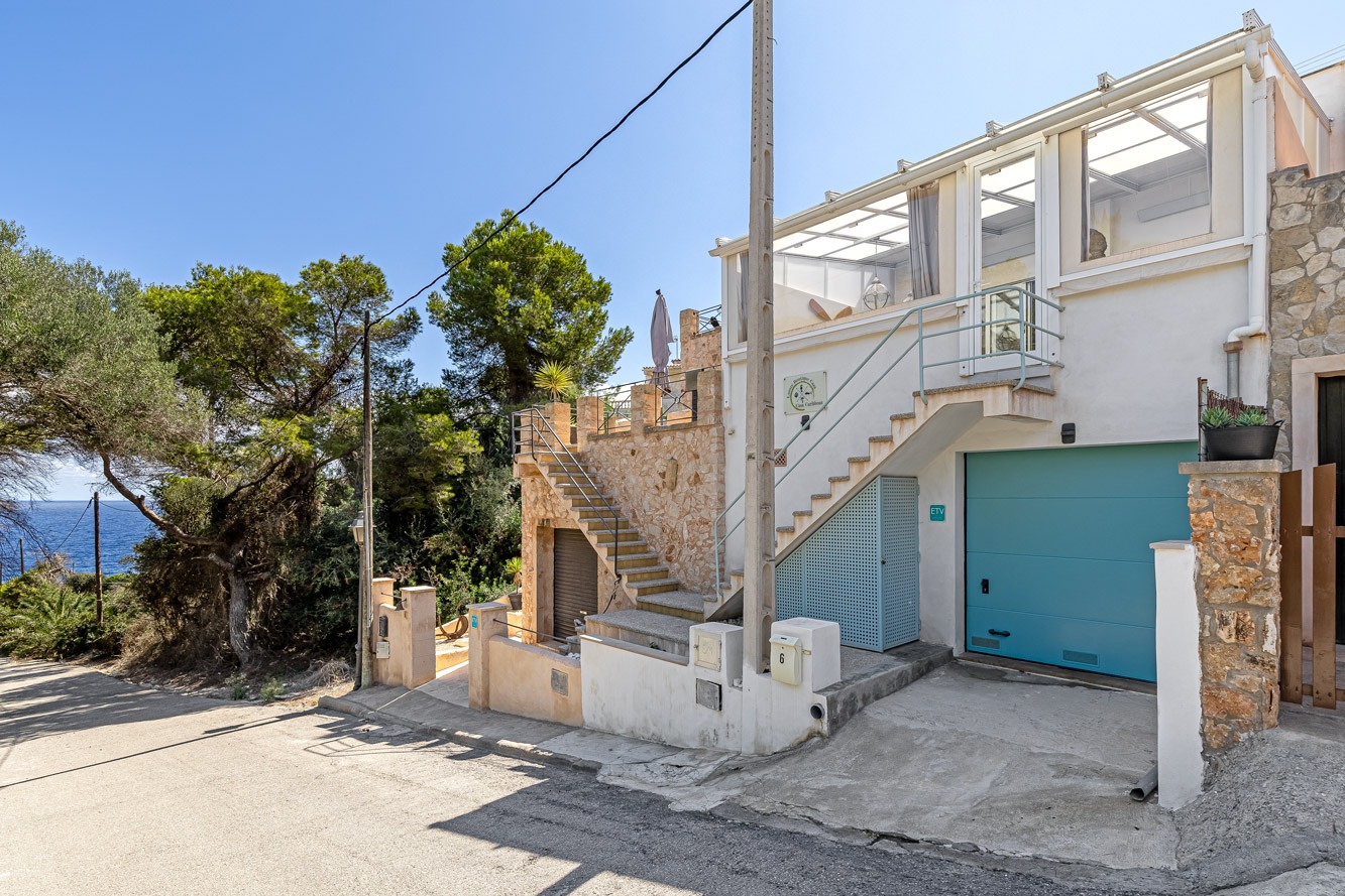 Stadthaus, Cala Llombards