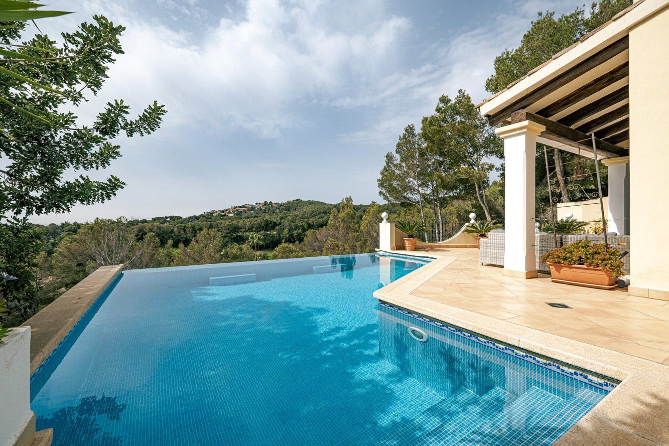 Villa, Bendinat