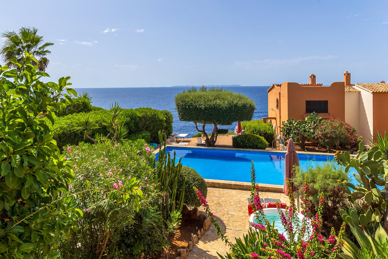 Reihenhaus, Cala Pi