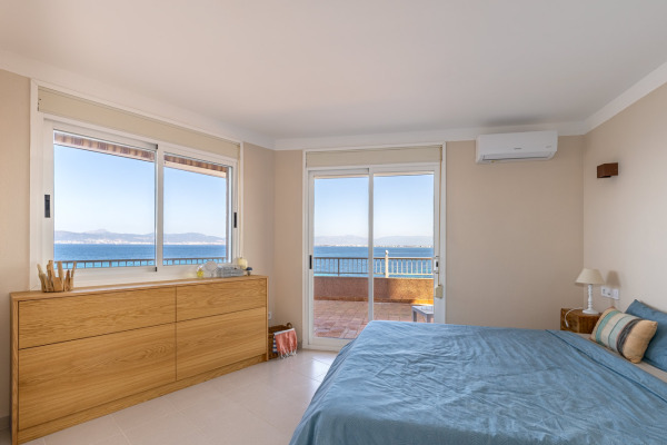 Apartment mit traumhaftem Meerblick in erster Meereslinie Bild 7