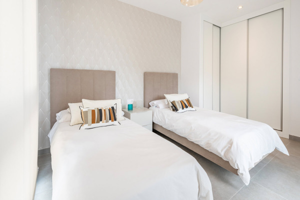 Neugebaute Doppelhaushälften mit privatem Pool und Garten in Cala Ratjada Bild 12