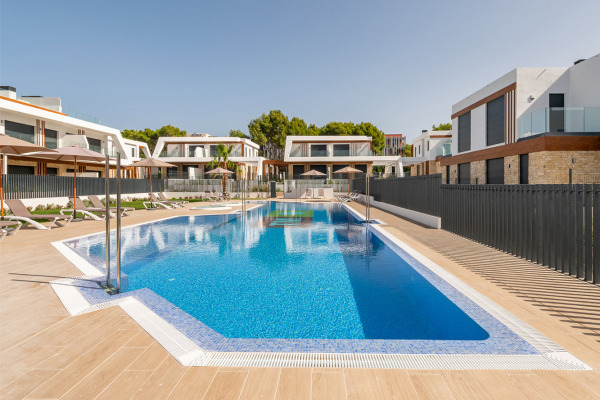 Neugebaute Doppelhaushälften mit privatem Pool und Garten in Cala Ratjada Bild 12