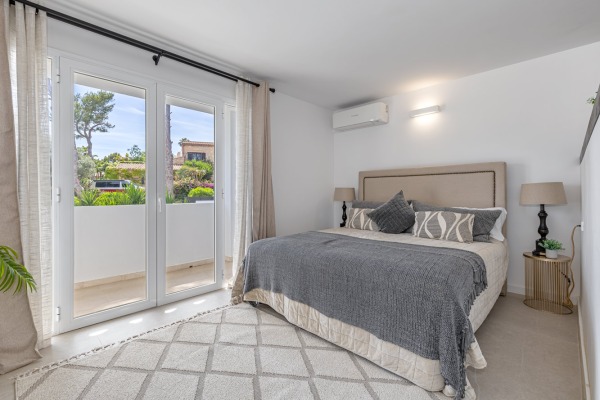 Modernisierte Villa in  begehrter Wohnlage von Nova Santa Ponsa Bild 10