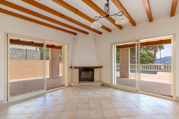 Villa mit Meerblick fußläufig zum Sandstrand in Cala Mesquida Bild 6