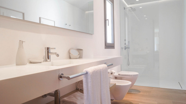 Luxusanwesen mit Gästevilla in einmaliger Lage direkt am Meer Bild 10