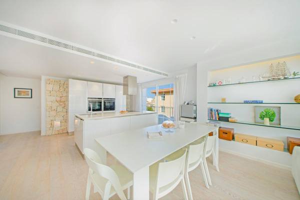 Hochwertig ausgestattete Penthouse-Wohnung in einer exklusiven Anlage Bild 5