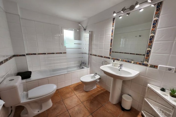 Mediterrane Villa mit Pool und Ferienvermietlizenz in Cala Murada Bild 9