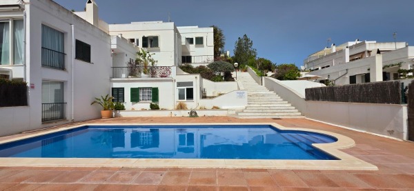 Gepflegte Wohnung mit eigenem Garten in Santa Ponsa Bild 2