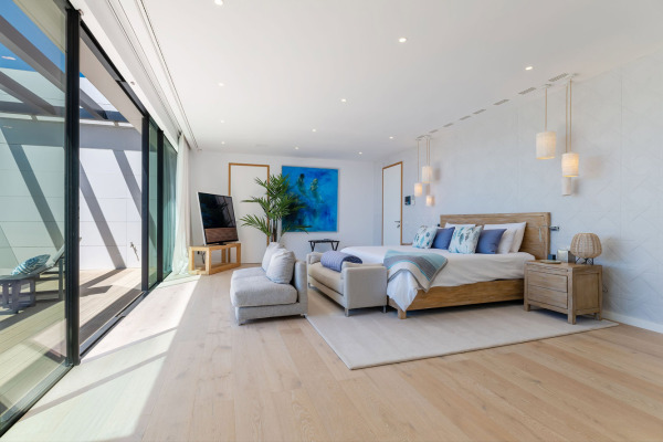 Luxus-Villenanwesen in exklusivster Lage mit spektakulärer Aussicht Bild 6