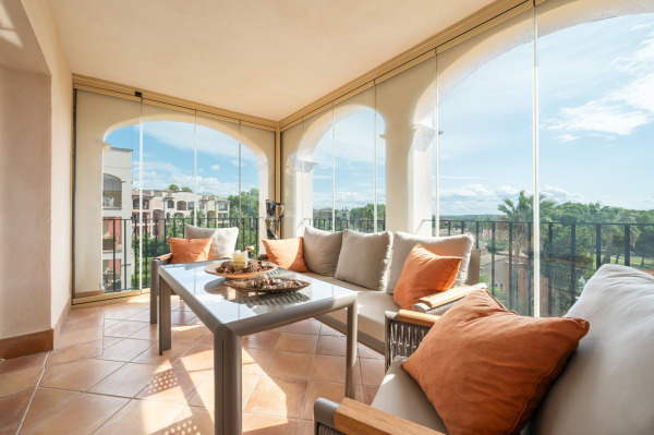 Geräumige Penthouse-Wohnung in begehrter Wohnanlage in Nova Santa Ponsa Bild 2