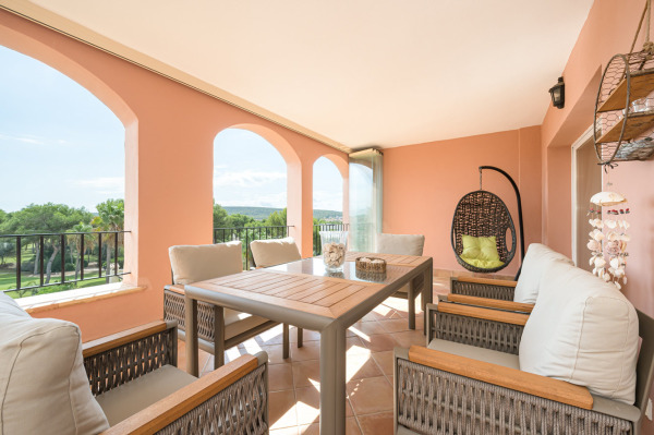 Geräumige Penthouse-Wohnung in begehrter Wohnanlage in Nova Santa Ponsa Bild 3