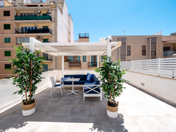 Neuwertige Penthouse-Wohnung nahe der Altstadt von Palma de Mallorca Bild 2