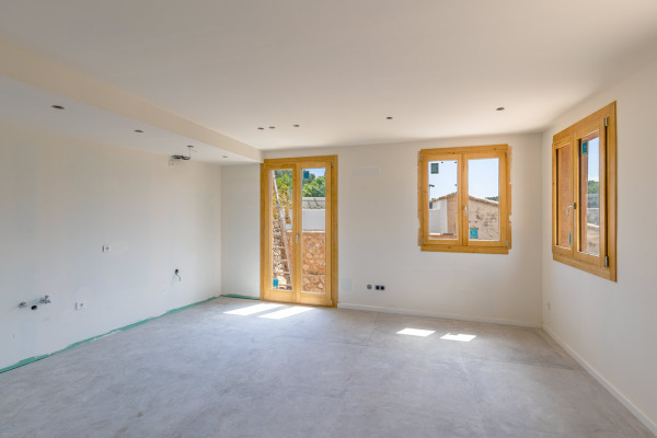 Neubau-Stadthaus mit traumhaftem Blick auf die Berge und das Dorf Bunyola Bild 6