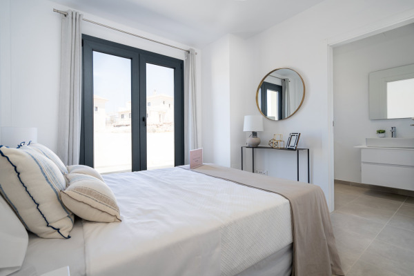 Neugebaute Doppelhaushälften im modernen Stil in Cala Romantica Bild 9