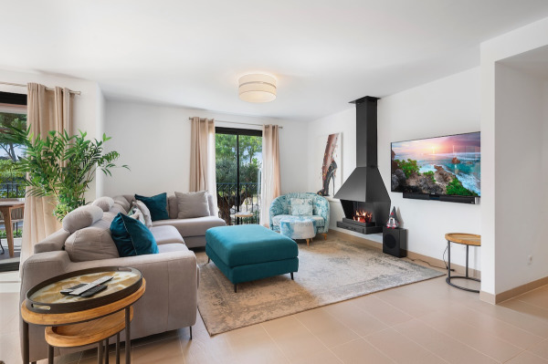 Exklusives, großzügiges Apartment nah an Strand und Golfplatz Bild 3