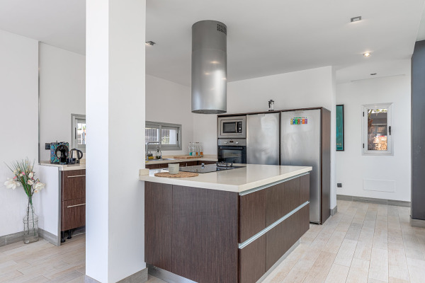 Moderne Villa mit Panoramablick bis in die Bucht von Palma Bild 9