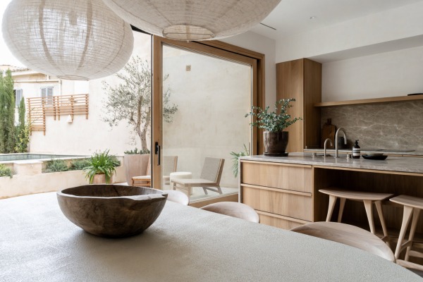 Exklusiv renoviertes Stadthaus mit Garten & Pool in Alaro Bild 3