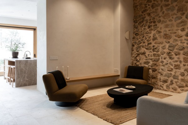 Exklusiv renoviertes Stadthaus mit Garten & Pool in Alaro Bild 5