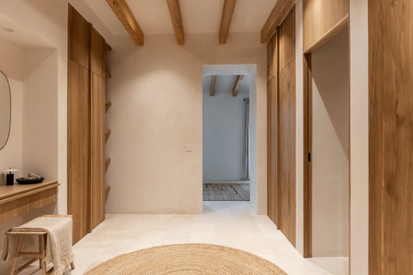 Exklusiv renoviertes Stadthaus mit Garten & Pool in Alaro Bild 9