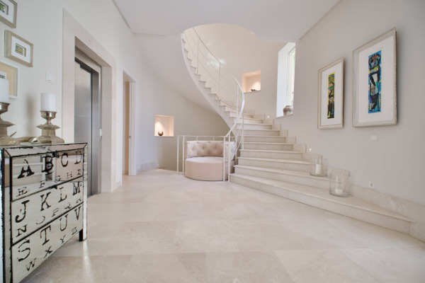 Exklusive Luxusvilla mit herrlichem Ausblick in Son Vida Bild 4