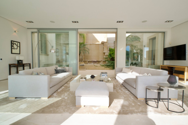 Exklusive Luxusvilla mit herrlichem Ausblick in Son Vida Bild 5