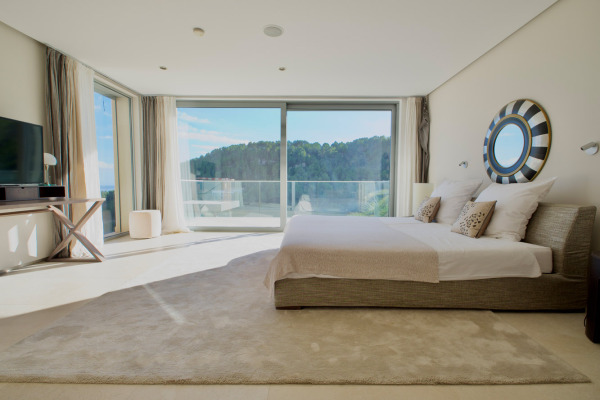 Exklusive Luxusvilla mit herrlichem Ausblick in Son Vida Bild 8