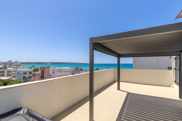 Hochwertig kernsaniertes Meerblick-Penthouse in Playa de Palma Bild 9