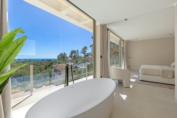 Luxus Designer-Villa mit einzigartigem Blick über die Cala Portals Nous Bild 9