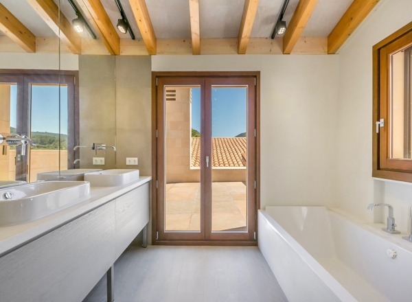 Moderne Luxusfinca mit traumhaftem Landschaftsblick bei Es Carritxo Bild 5