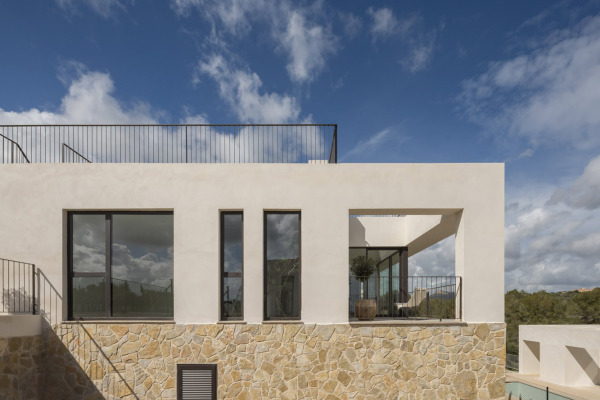 Modernes Neubauhaus mit Teilmeerblick im Osten der Insel Bild 9