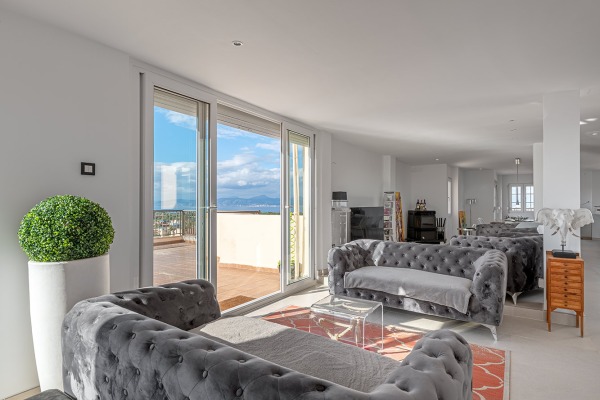 Penthouse Wohnung mit traumhaftem Weitblick über die Bucht von Palma Bild 3