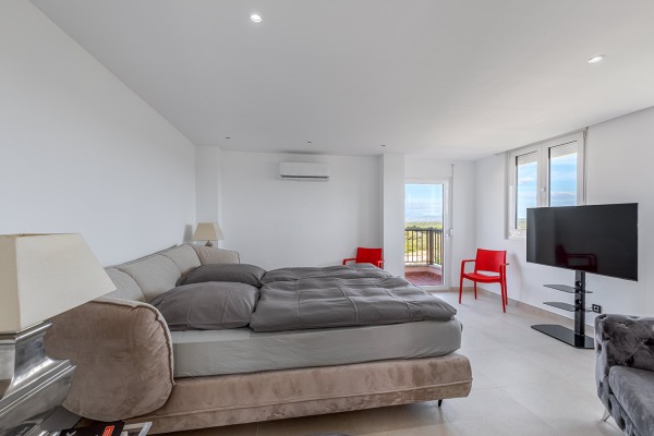 Penthouse Wohnung mit traumhaftem Weitblick über die Bucht von Palma Bild 7