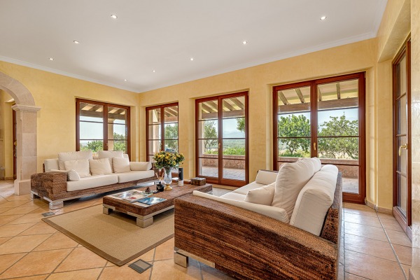 Großzügiges Finca-Anwesen mit Pool in ruhiger Lage nahe Santa Magdalena Bild 4