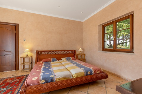 Großzügiges Finca-Anwesen mit Pool in ruhiger Lage nahe Santa Magdalena Bild 10