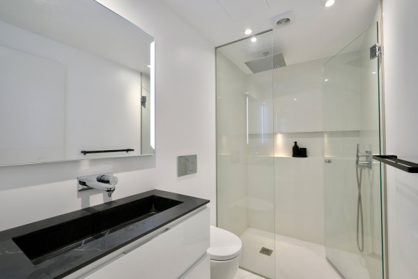 Hochmoderne Meerblick-Wohnung in Puerto Portals Bild 7