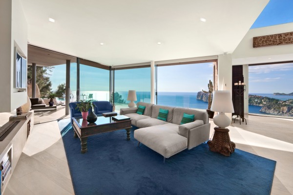 Zeitgenössische Designervilla in einer der begehrtesten Lagen Mallorcas Bild 4