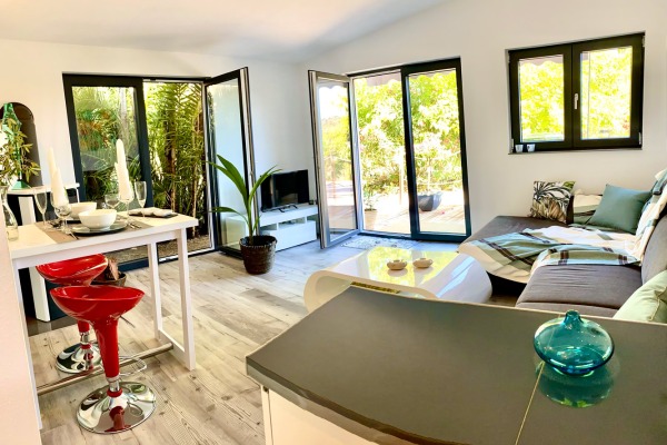 Charmantes Landhaus in erhöhter Lage und mit toller Aussicht Bild 5