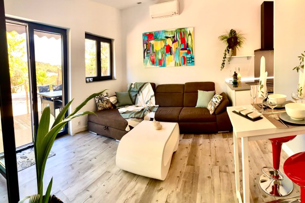 Charmantes Landhaus in erhöhter Lage und mit toller Aussicht Bild 6