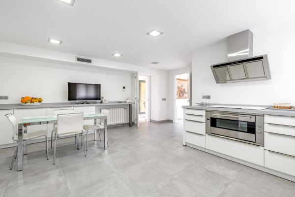 Großzügige Maisonette-Wohnung mit Meerblick am Paseo Marítimo in Palma Bild 7