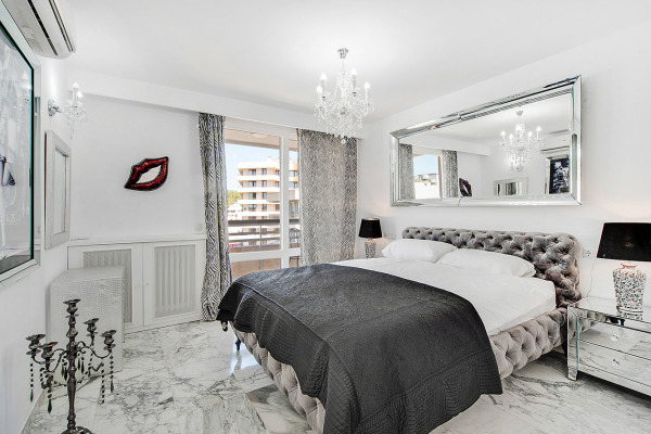 Großzügiges Luxus-Penthouse mit Meer- und Hafenblick am Paseo Maritimo Bild 8