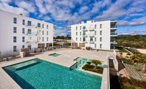 Modernes Gartenapartment in neugebauter Anlage in Cala d'Or