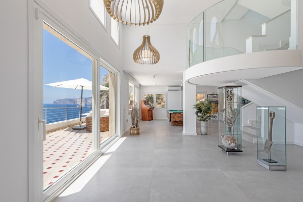 Einzigartiges Villen-Anwesen mit direktem Meerzugang in 1. Meereslinie Bild 8