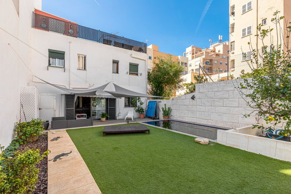 Moderne Erdgeschosswohnung mit Pool in El Molinar nahe Portixol Bild 3