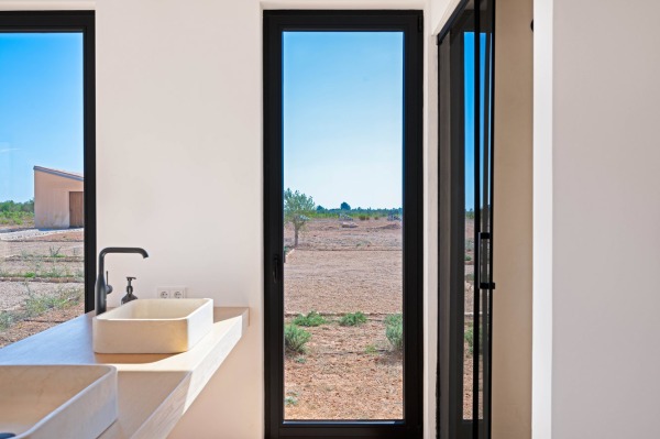 Exklusives, neugebautes Finca-Anwesen mit tollem  Panoramablick und Pool Bild 9