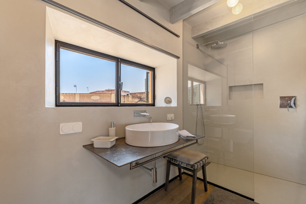 Kernsaniertes Penthouse mit herrlichem Blick über die Dächer der Altstadt Bild 9