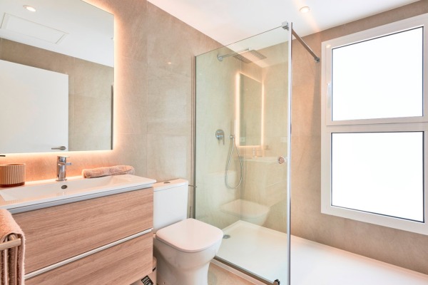 Neue, moderne Apartments nahe des Yachthafens in Cala d'Or Bild 10