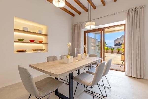 Modernes Apartment mit großzügiger Terrasse im Herzen von Santa Maria Bild 6