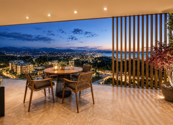 Moderne Neubauwohnung mit Südostausrichtung und Blick auf die Malgrats-Inseln Bild 9